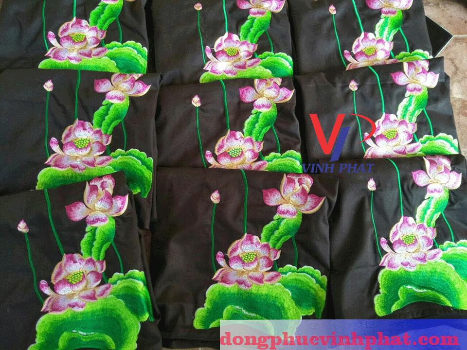 26804481_139793793368302_618152411769687024_n