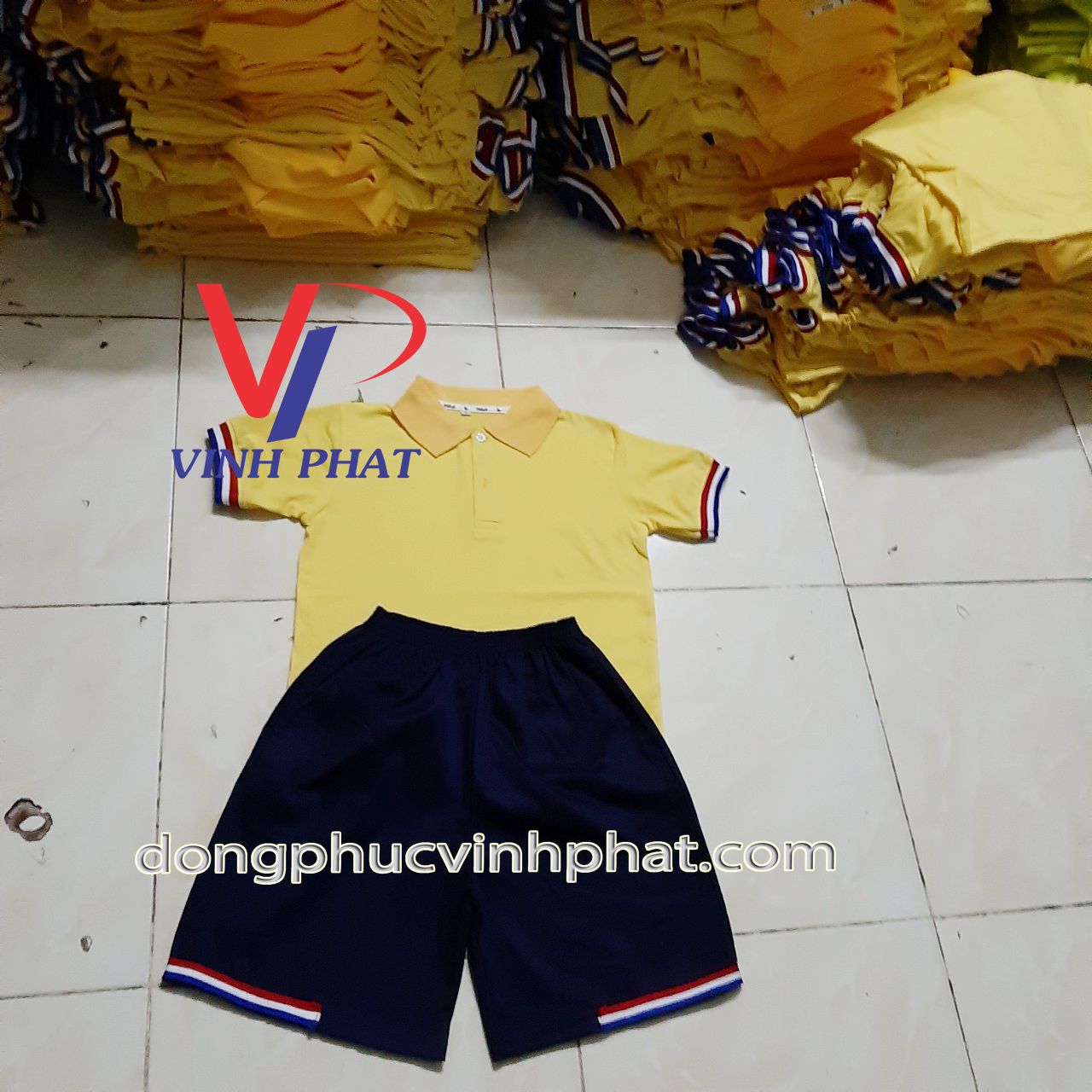 Đồng phục học sinh cấp 1 Lê Lợi