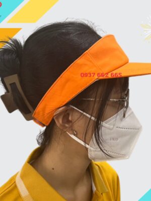 non_nua_dau_may_san_17