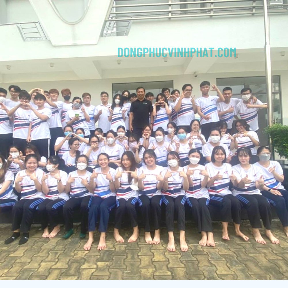 dong_phuc_the_duc_tdt_8