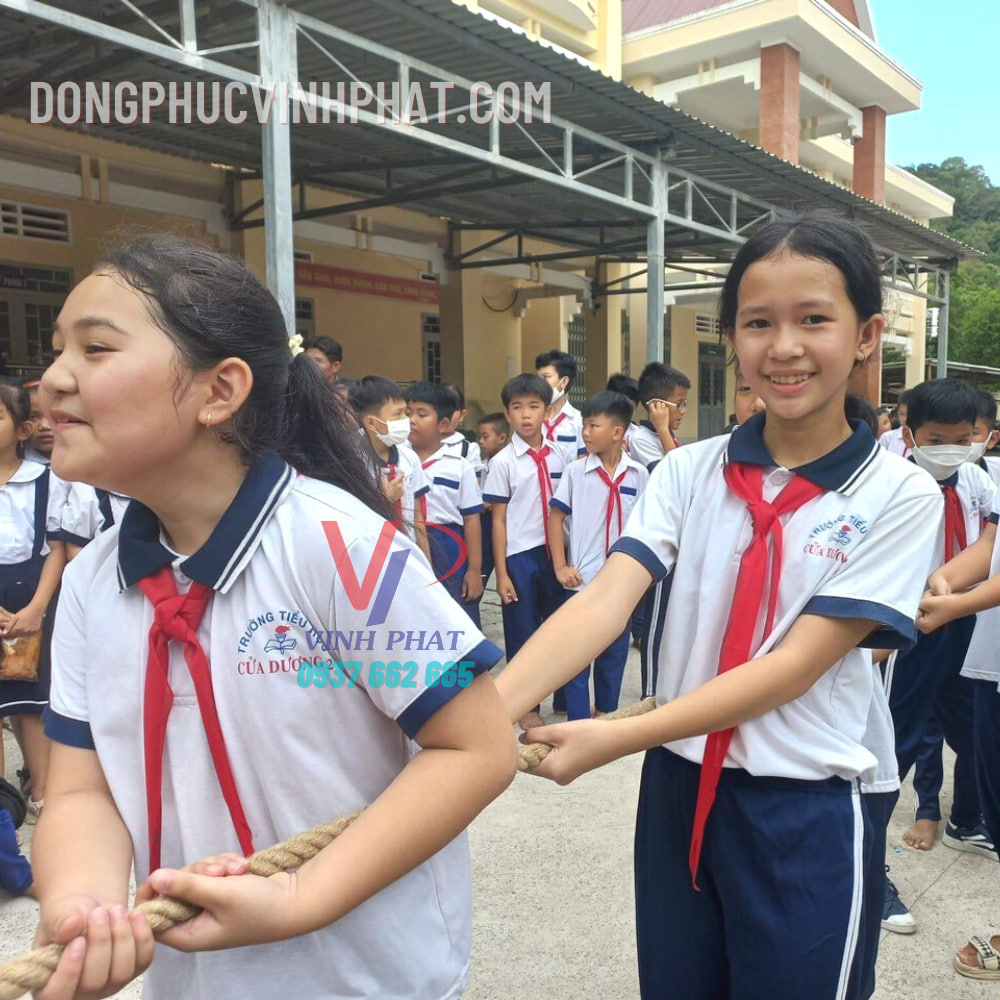dong_phuc_td_hs_cap_1