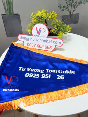 co_du_lich_tu_vuong_2