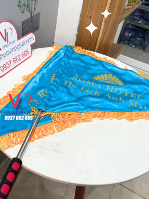 co_tour_du_lich_anh_mai_1