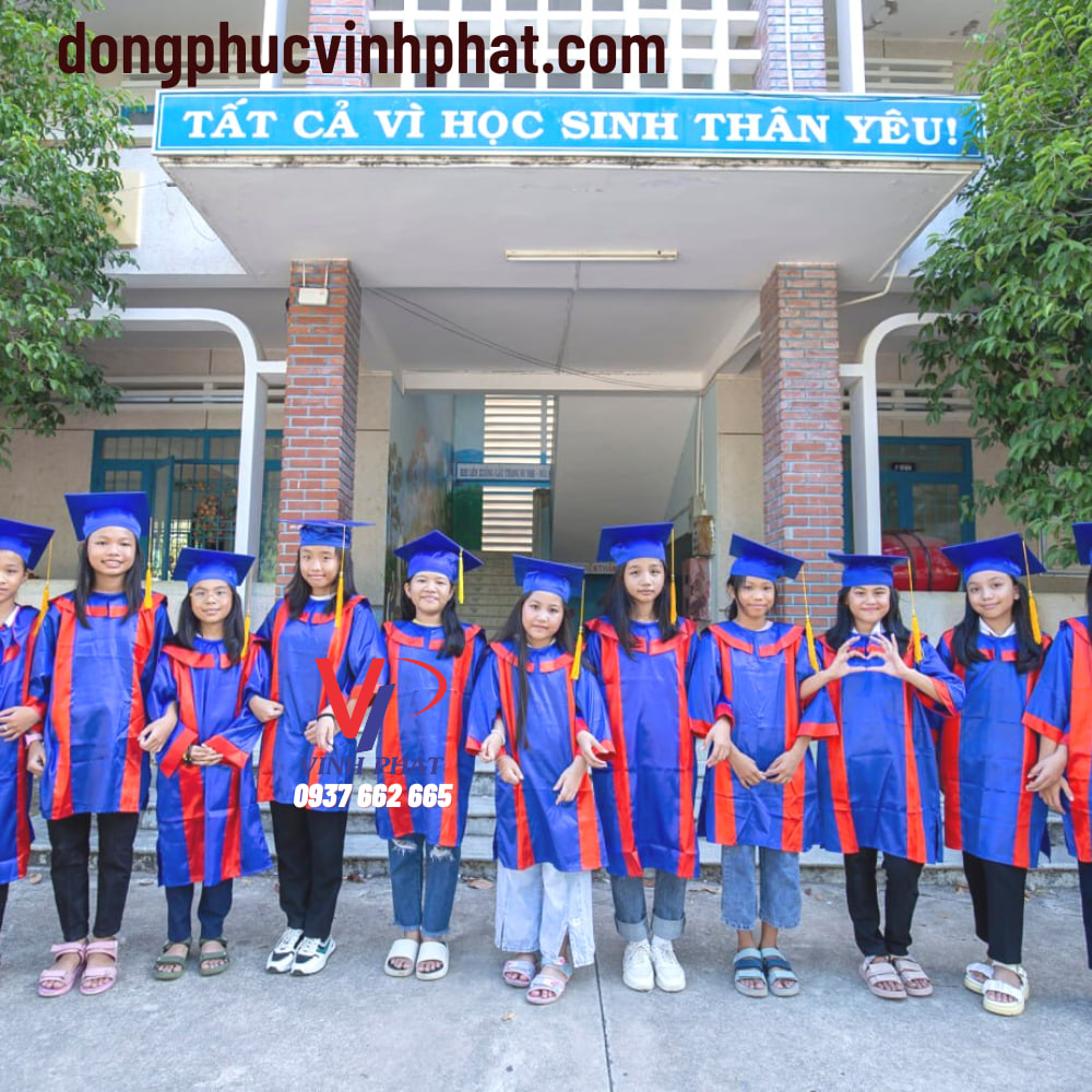 dong_phuc_tot_nghiep_3