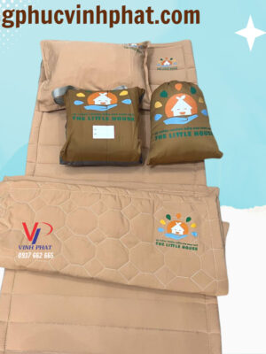 chan_ga_goi_dem_little_house_4