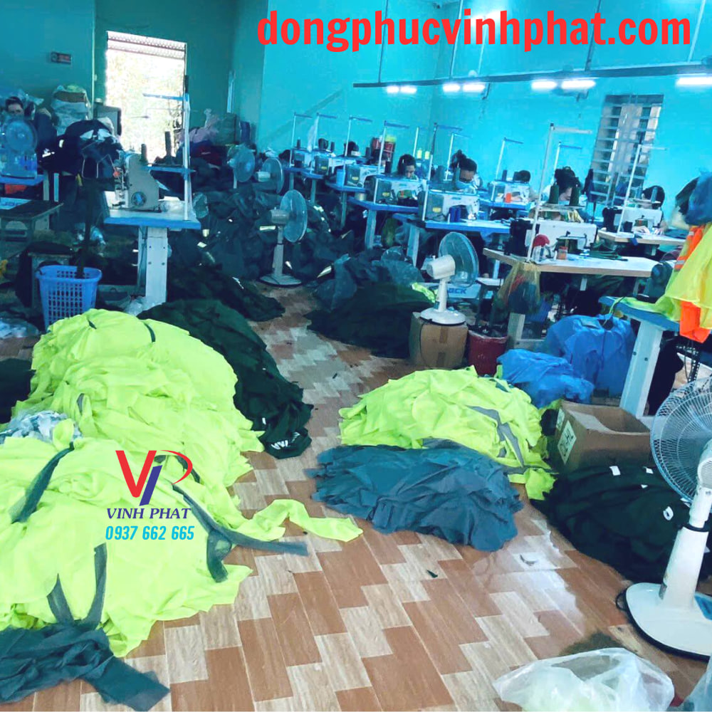 xuong_may_do_bao_ho_10