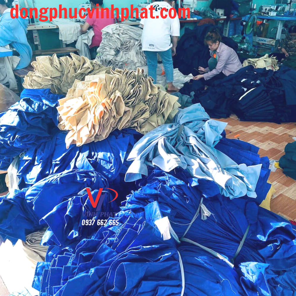 xuong_may_do_bao_ho_7